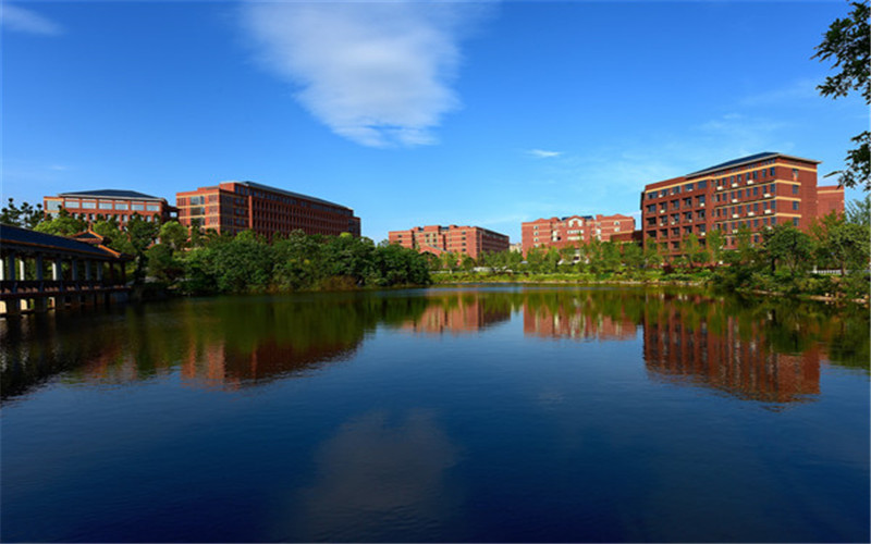 湖南科技大学潇湘学院 gallery image 1