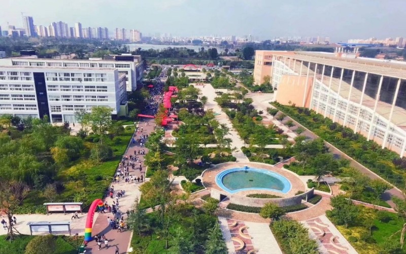 昭通学院 gallery image 1